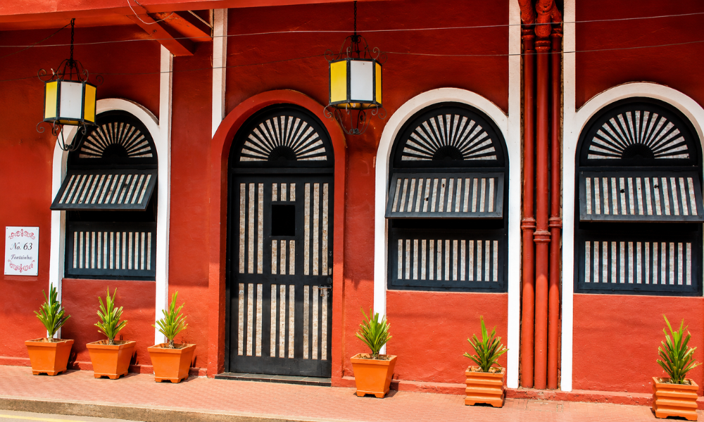 Where You Can Still See Oyster Shell Windows